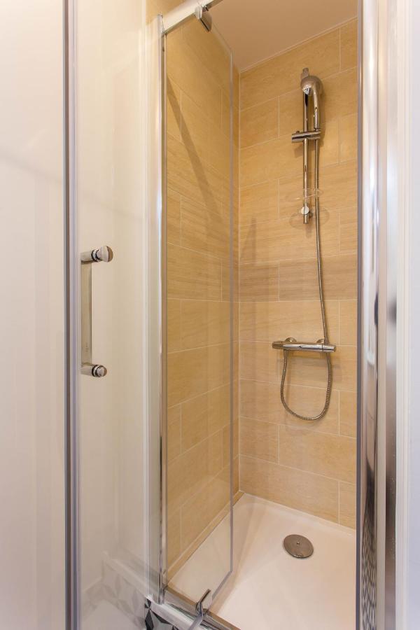 Appartement CMG Manouchian C - Saint Fargeau à Paris Extérieur photo